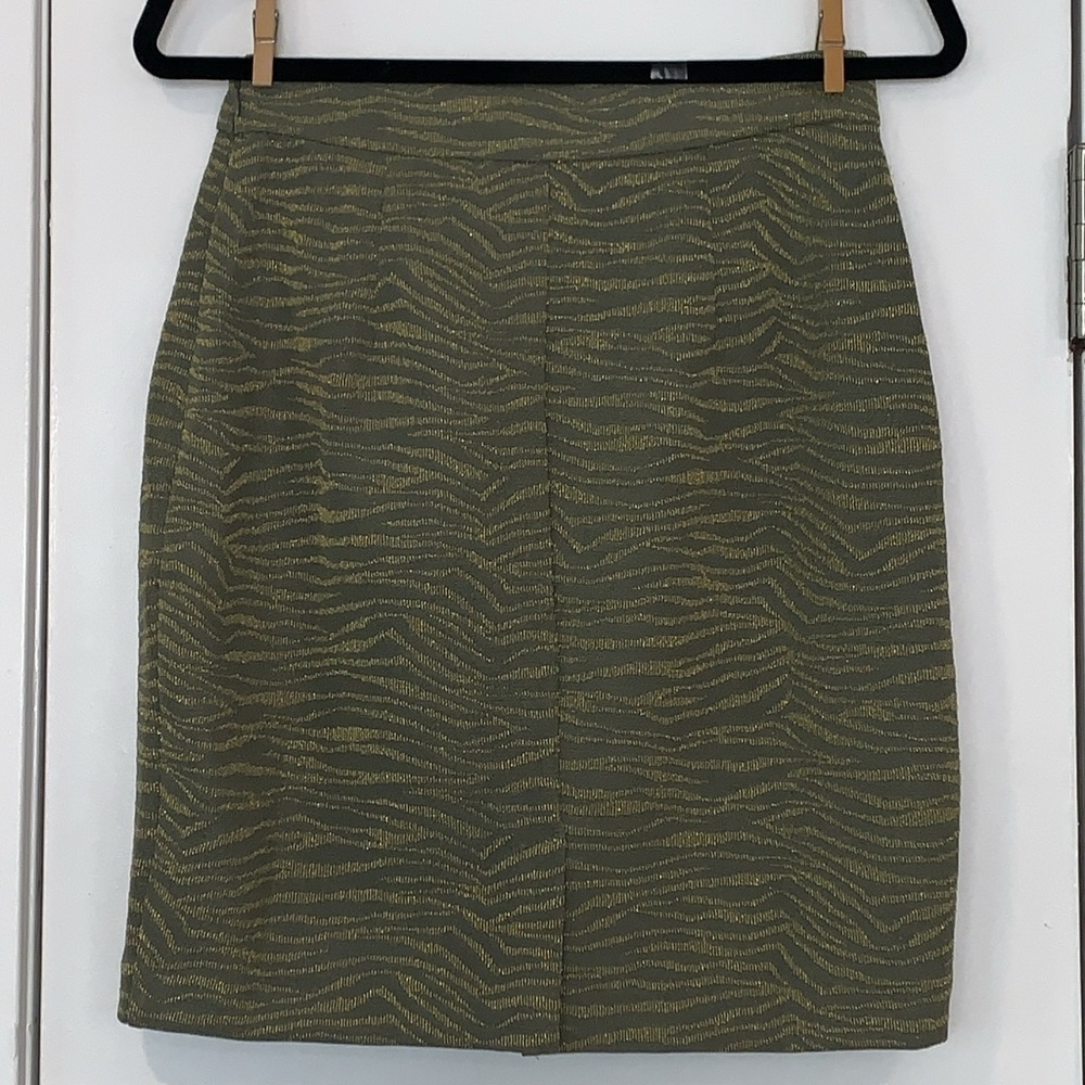 NWT Michael Kors Green and Gold Zebra Striped Mini Skirt S - Picture 2 of 8